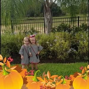 Meet your Posher, Lisa